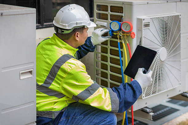 Professional Hvac Installation technician working in Fischer, TX